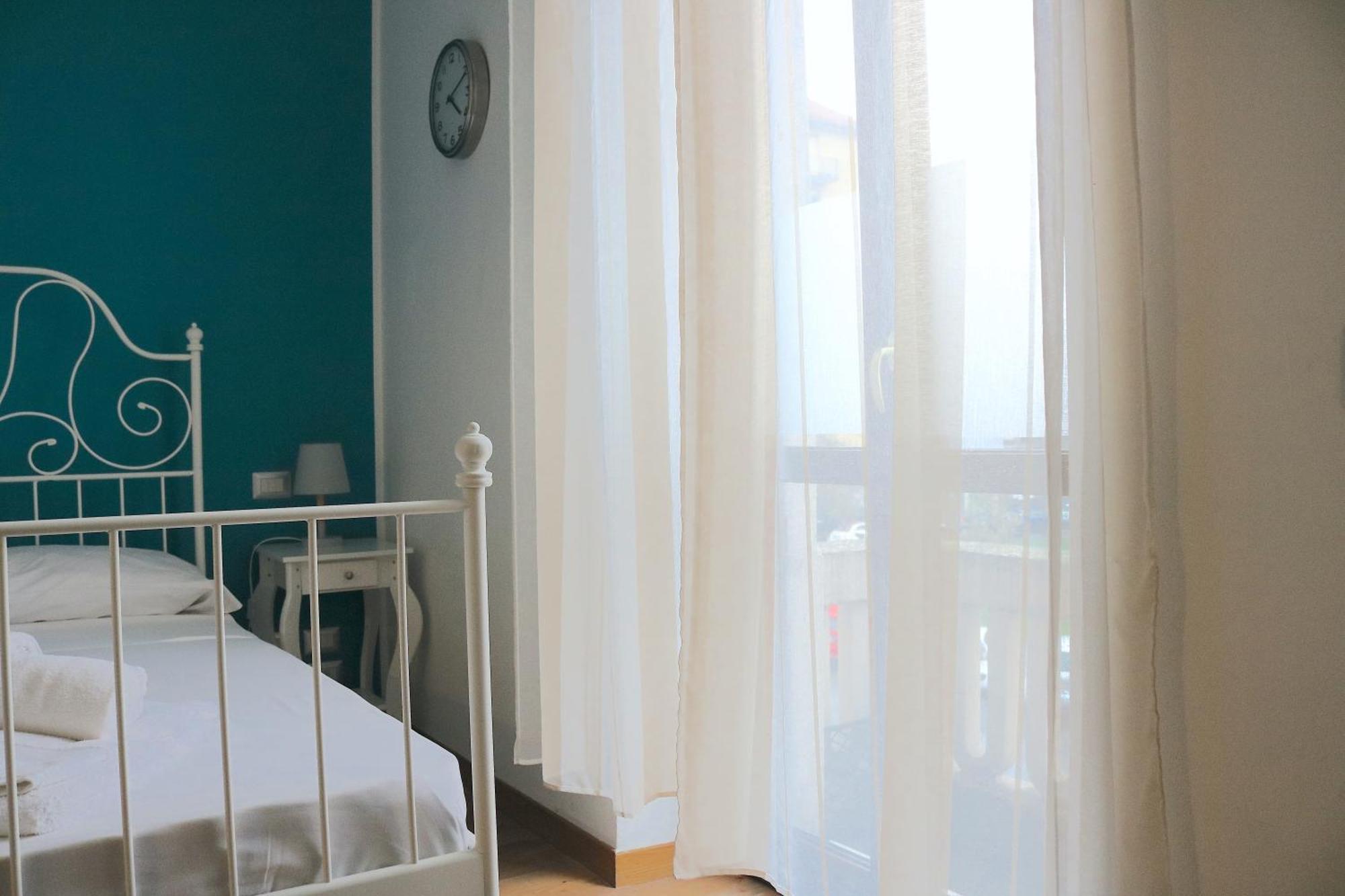 Lovely Navigli Studio With Balcony - Via Carlo Torre ミラノ エクステリア 写真